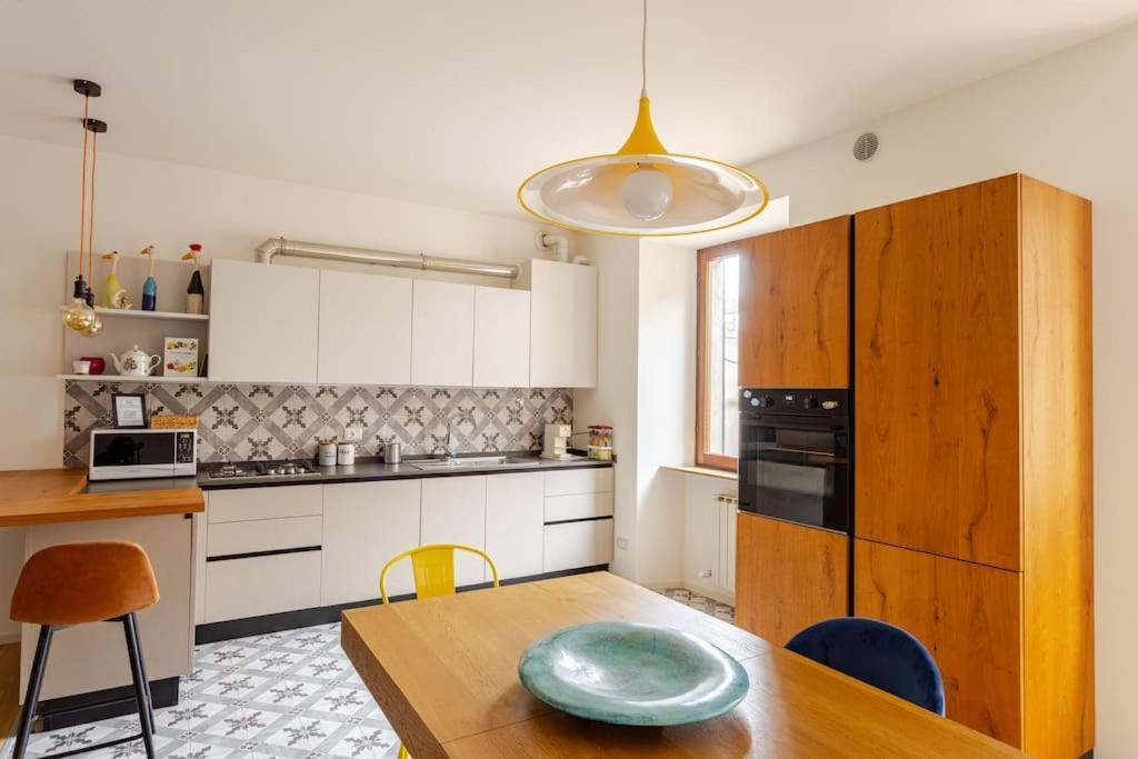 A Casa Di Silvia Apartment เรกานาติ ภายนอก รูปภาพ